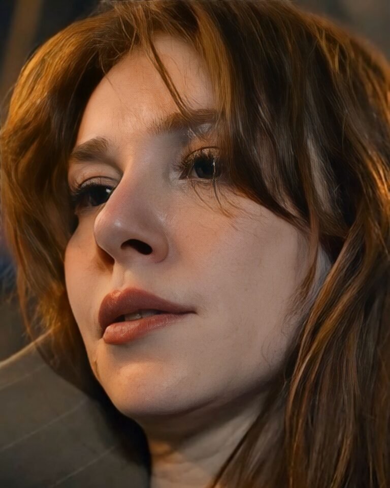 elcin sangu in film movie uykucu