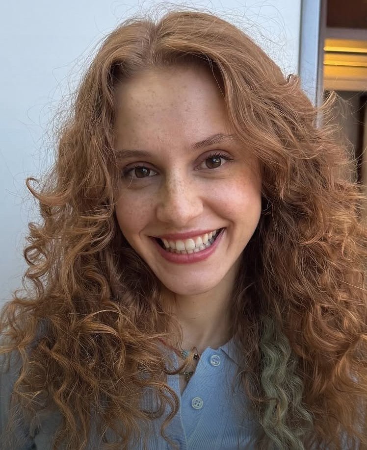 ahsen eroglu in series rüya gibi