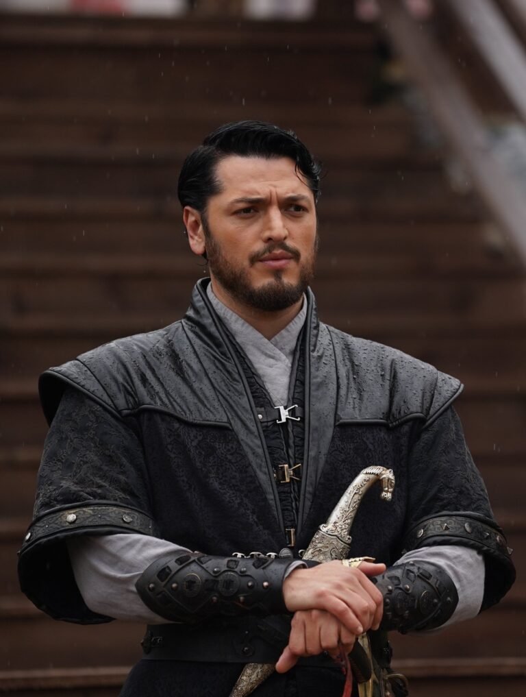 ömer faruk aran as Alaeddin beg in kuruluş Orhan