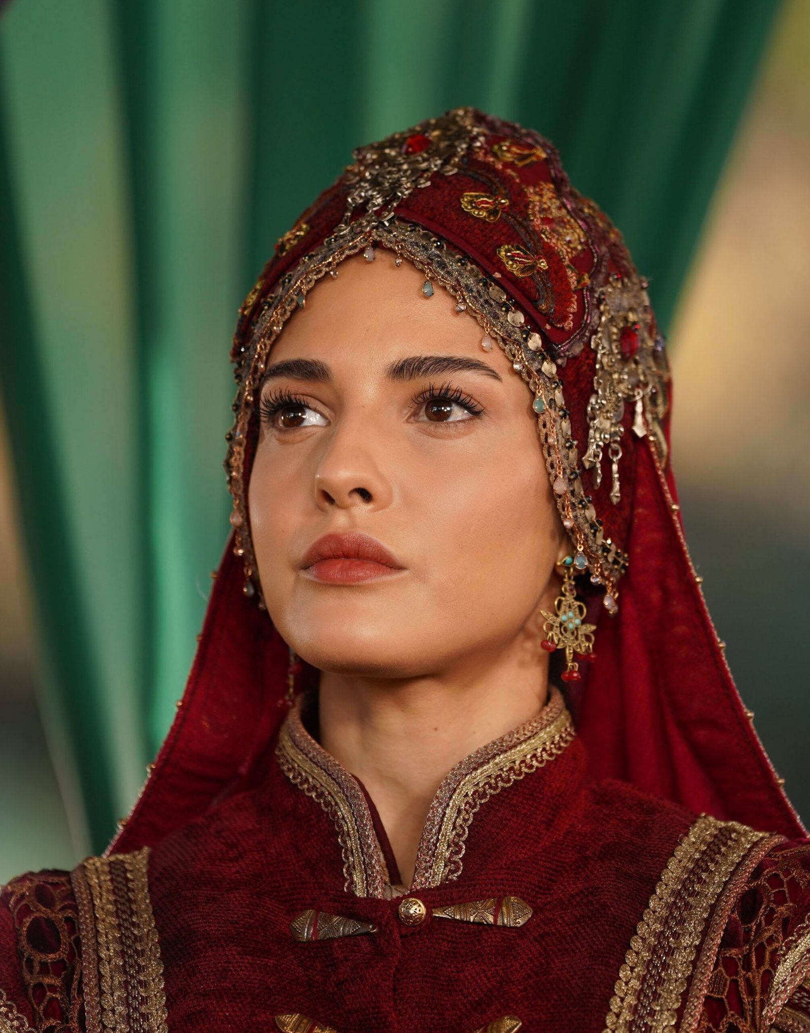 Mahassine Merabet as Nilüfer Hatun in Kuruluş Orhan
