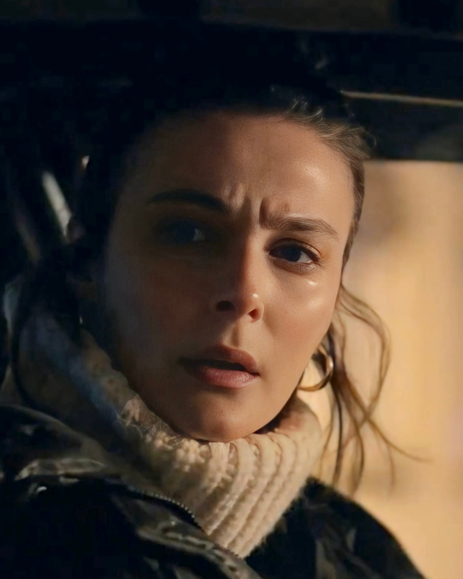 Büşra Develi in kasaba the town die kleinstadt